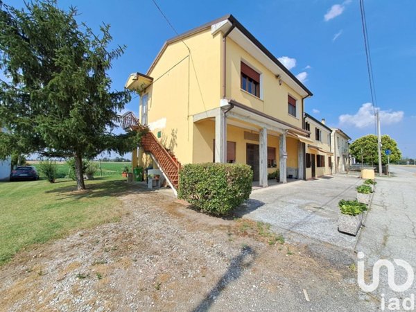 casa indipendente in vendita a Crespino in zona Arginello