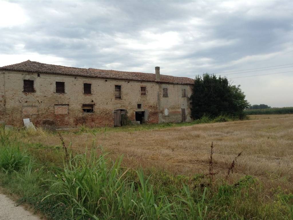 casa indipendente in vendita a Crespino