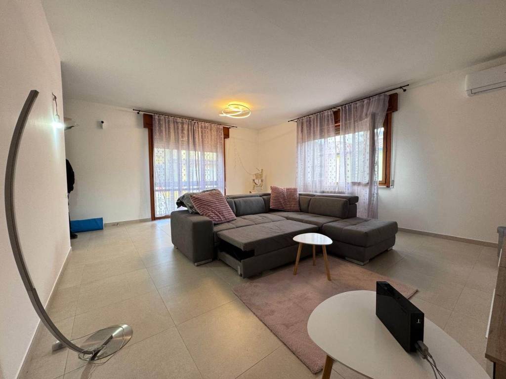 casa indipendente in vendita a Crespino