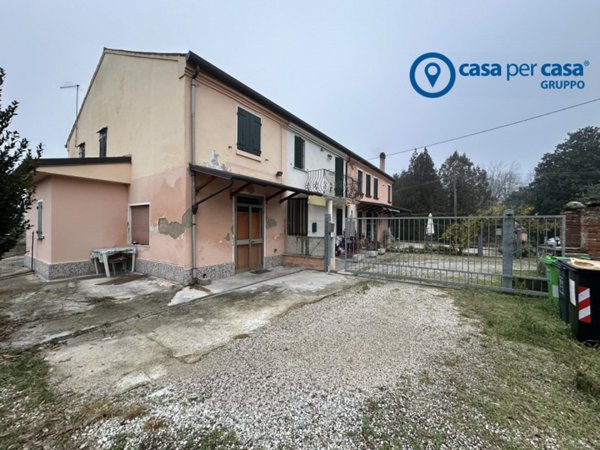 casa indipendente in vendita a Crespino