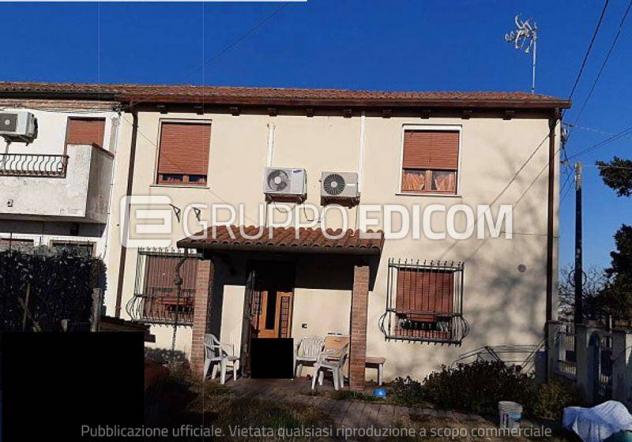 casa indipendente in vendita a Crespino in zona Aguiaro