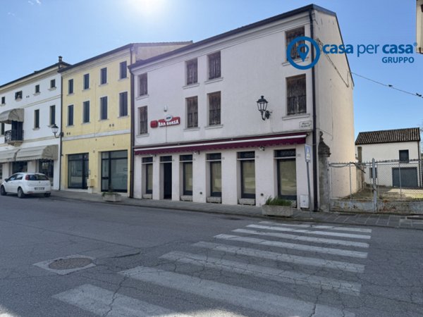 casa indipendente in vendita a Crespino