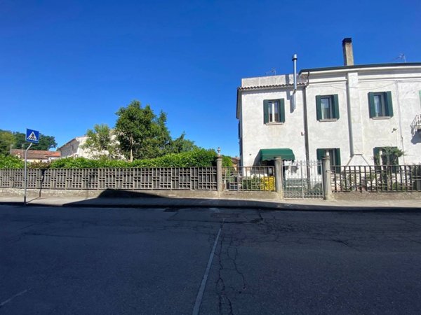 casa indipendente in vendita a Crespino