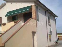 appartamento in vendita a Crespino in zona Arginello