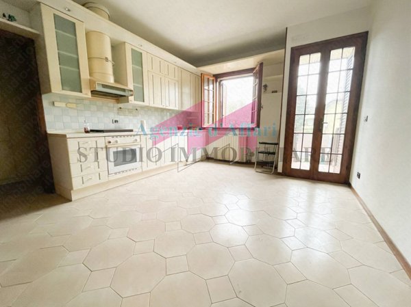 casa indipendente in vendita a Ficarolo