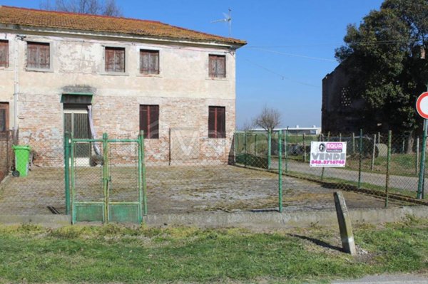 casa indipendente in vendita a Fiesso Umbertiano
