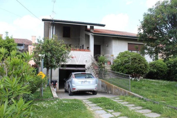 casa indipendente in vendita a Fiesso Umbertiano