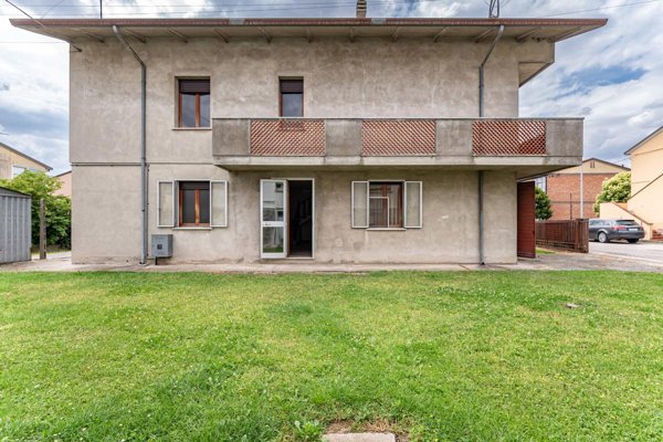 casa indipendente in vendita a Fiesso Umbertiano