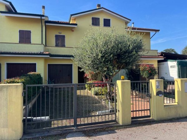 casa indipendente in vendita a Fiesso Umbertiano