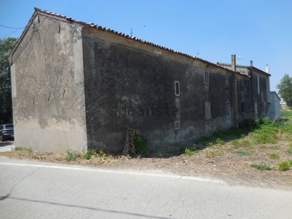 casa semindipendente in vendita a Frassinelle Polesine