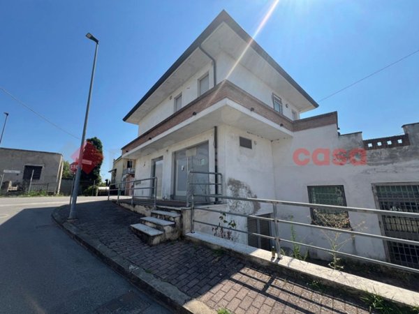 appartamento in vendita a Frassinelle Polesine