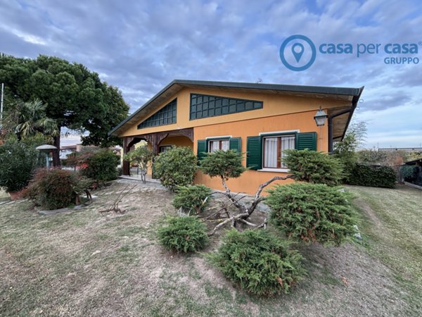 casa indipendente in vendita a Frassinelle Polesine