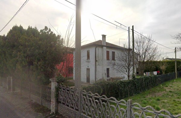 casa indipendente in vendita a Pegognaga in zona Polesine