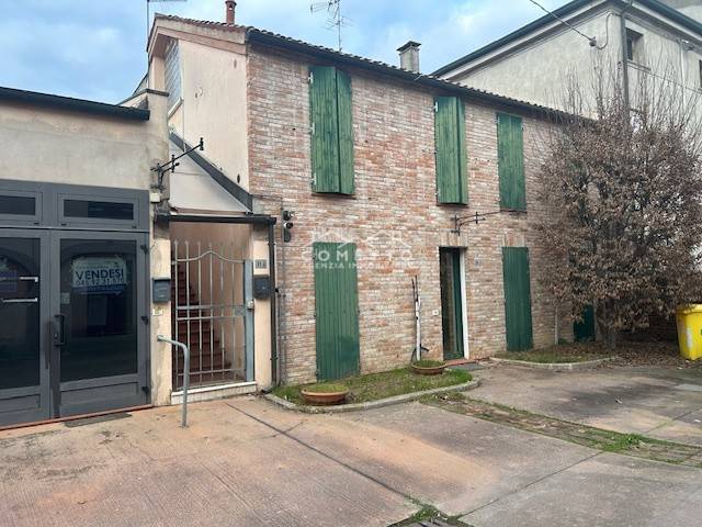 ufficio in vendita a Fratta Polesine