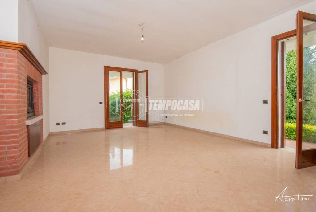 casa indipendente in vendita a Fratta Polesine