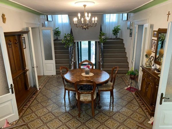 casa indipendente in vendita a Fratta Polesine