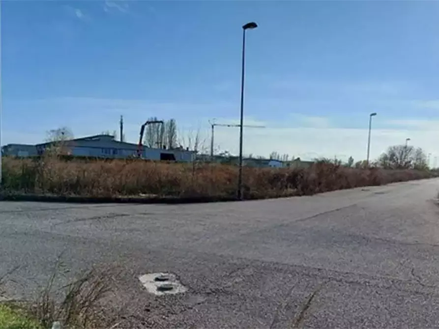 terreno edificabile in vendita a Fratta Polesine