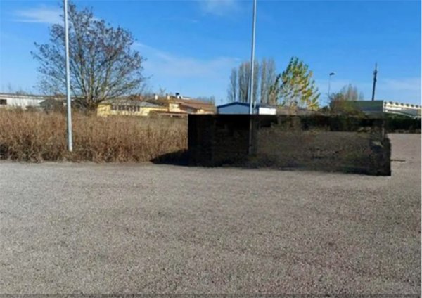 terreno edificabile in vendita a Fratta Polesine