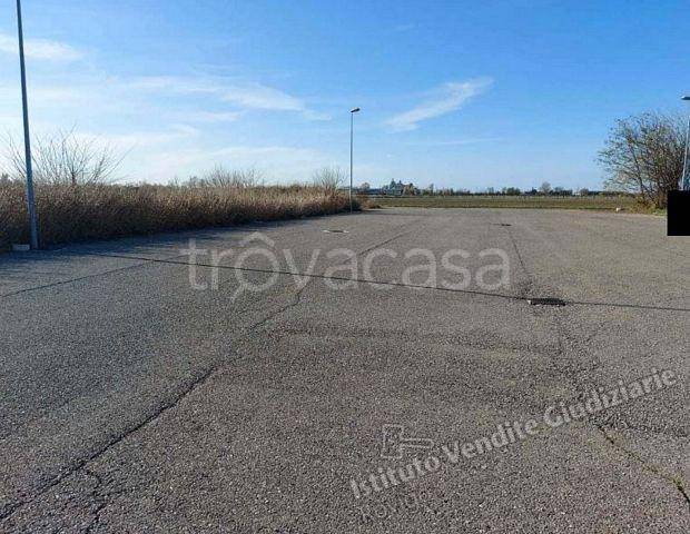 terreno edificabile in vendita a Fratta Polesine