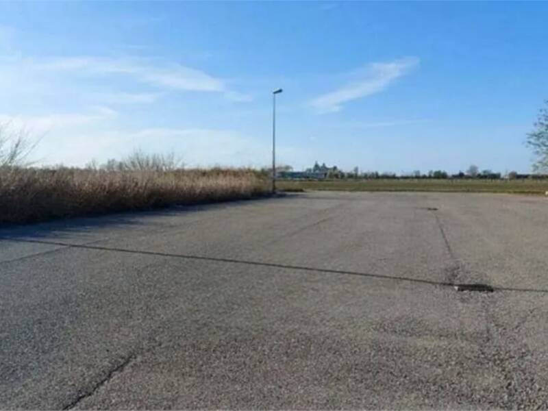 terreno edificabile in vendita a Fratta Polesine