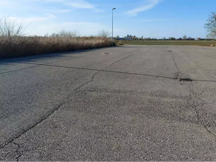 terreno edificabile in vendita a Fratta Polesine