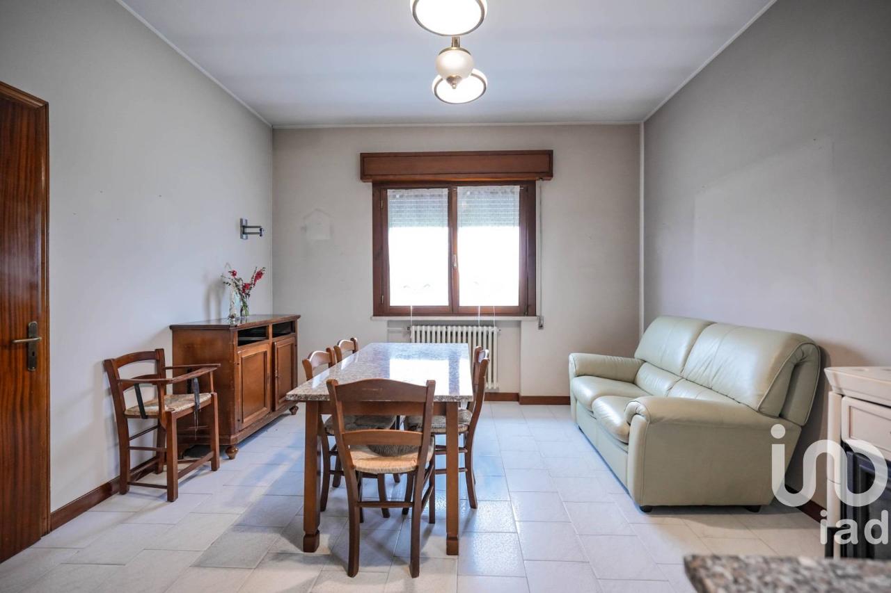 casa indipendente in vendita a Gaiba