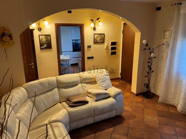 casa indipendente in vendita a Gaiba