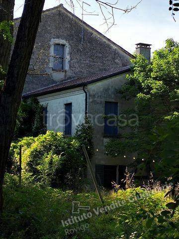 casa indipendente in vendita a Gaiba