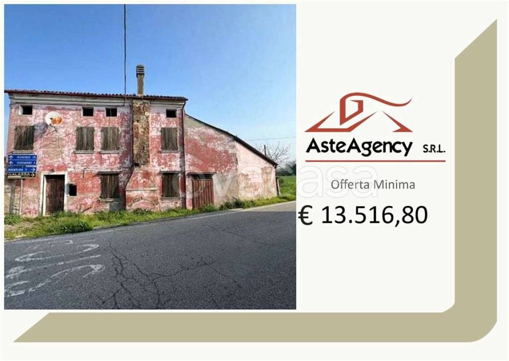 villa in vendita a Gavello