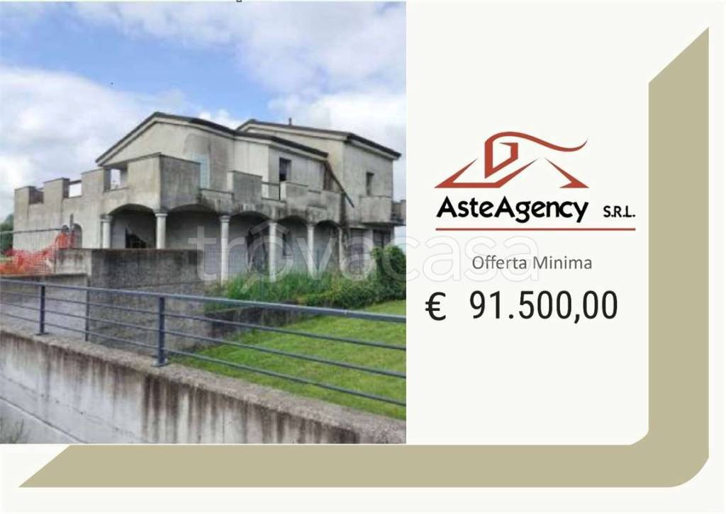 casa indipendente in vendita a Giacciano con Baruchella in zona Baruchella