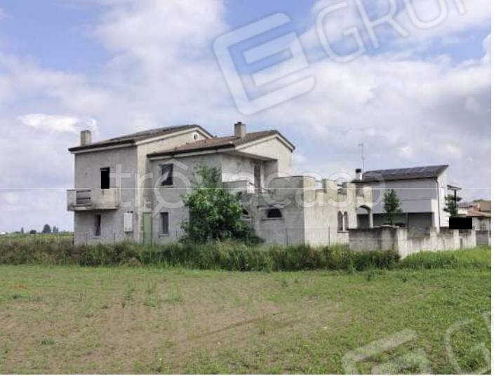 casa indipendente in vendita a Giacciano con Baruchella