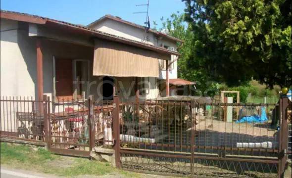 appartamento in vendita a Giacciano con Baruchella in zona Baruchella