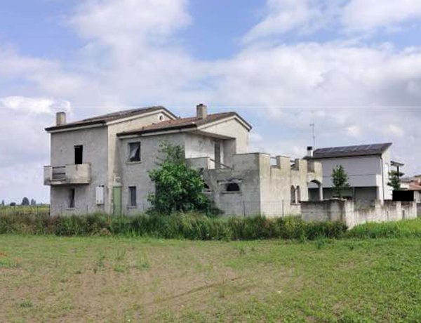 casa indipendente in vendita a Giacciano con Baruchella