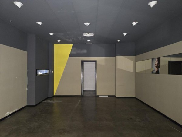 negozio in vendita a Giacciano con Baruchella in zona Baruchella