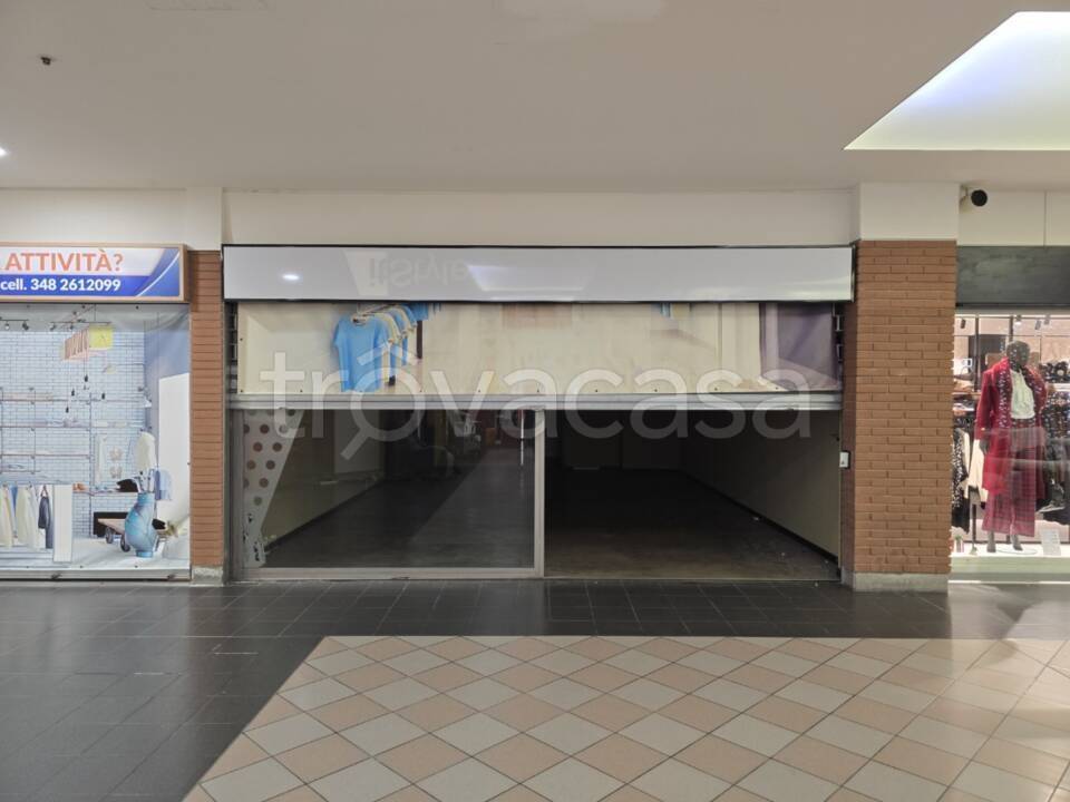 negozio in vendita a Giacciano con Baruchella