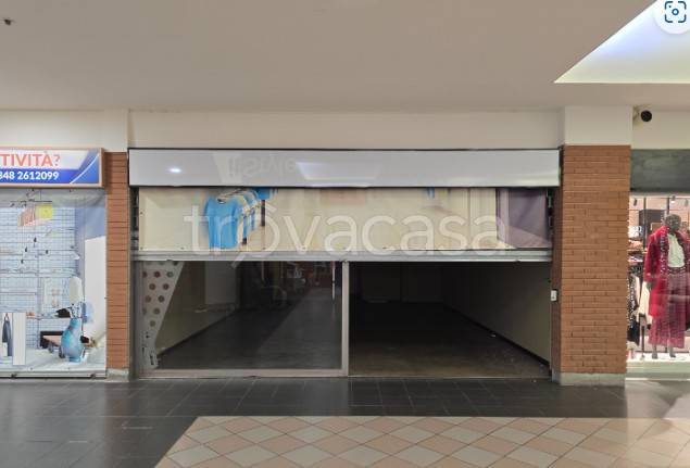 negozio in vendita a Giacciano con Baruchella