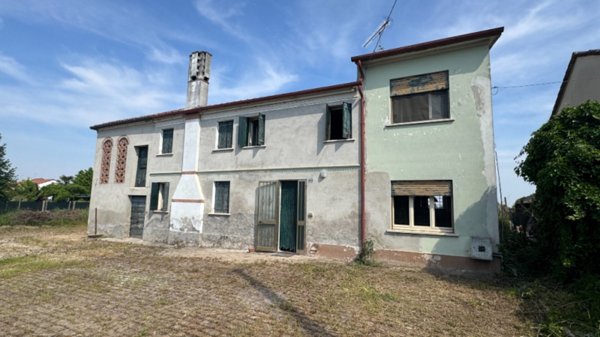 casa indipendente in vendita a Giacciano con Baruchella