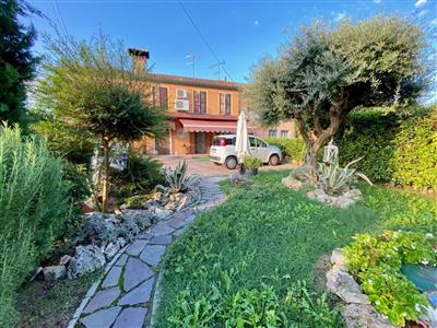 casa indipendente in vendita a Guarda Veneta
