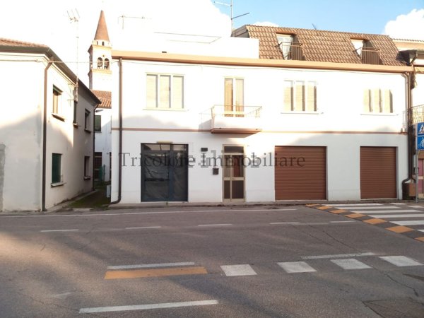 casa indipendente in vendita a Guarda Veneta