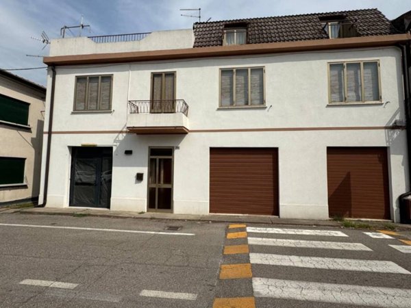 casa semindipendente in vendita a Guarda Veneta