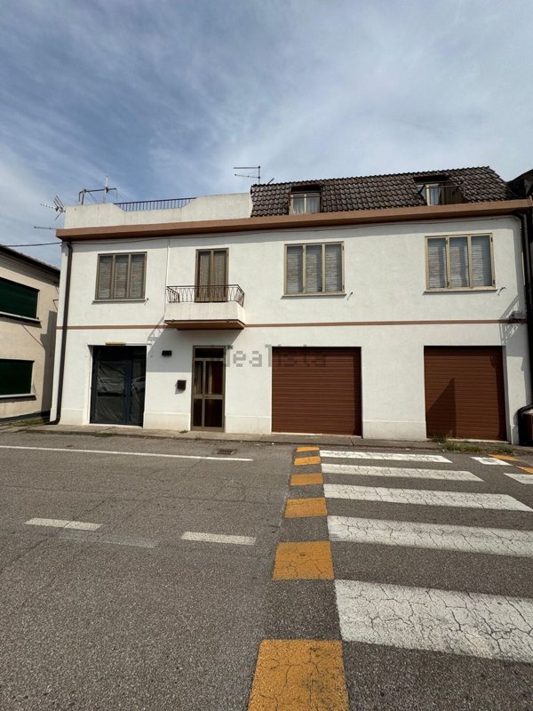 casa semindipendente in vendita a Guarda Veneta