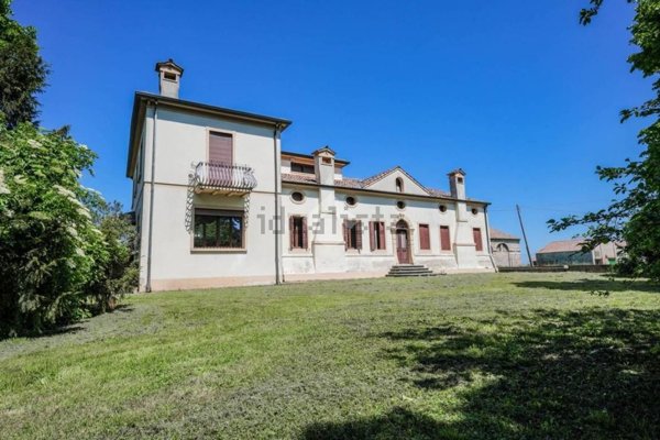 casa indipendente in vendita a Guarda Veneta