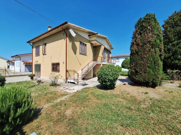 casa indipendente in vendita a Guarda Veneta
