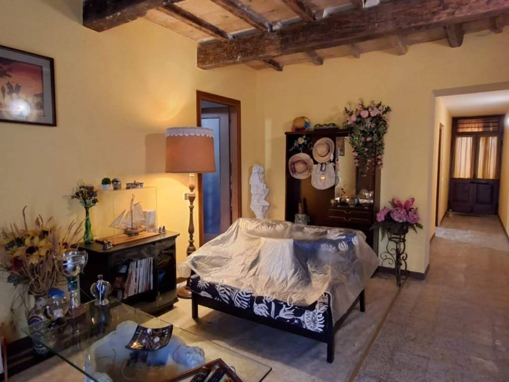 casa indipendente in vendita a Guarda Veneta in zona Case Zuecca