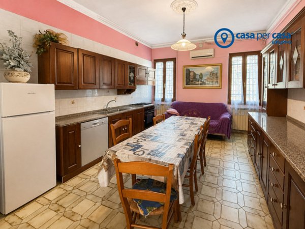 casa indipendente in vendita a Guarda Veneta