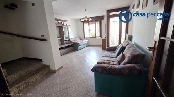 casa indipendente in vendita a Guarda Veneta in zona Quarti