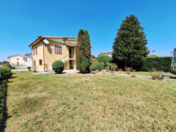 casa indipendente in vendita a Guarda Veneta