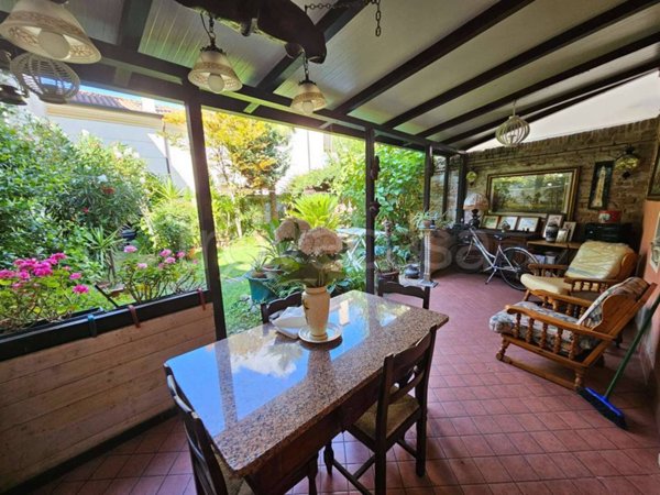casa indipendente in vendita a Lendinara