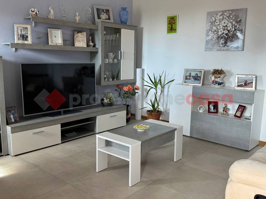 casa indipendente in vendita a Lendinara