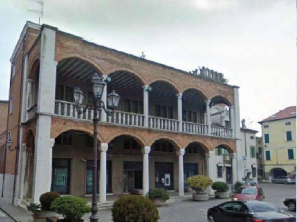 ufficio in vendita a Lendinara